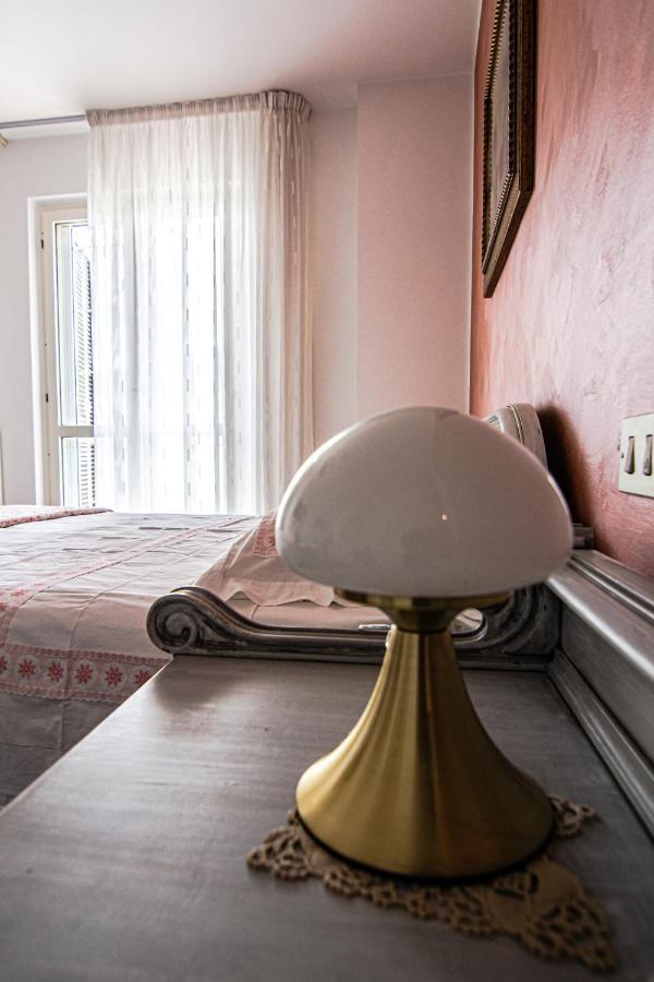 B&B Villa Lilla San Benedetto del Tronto Buitenkant foto