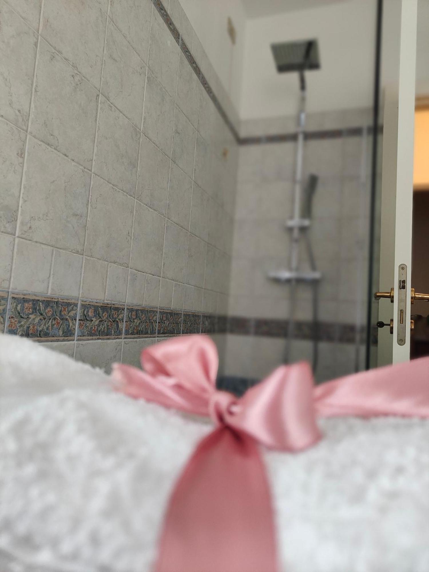 B&B Villa Lilla San Benedetto del Tronto Buitenkant foto